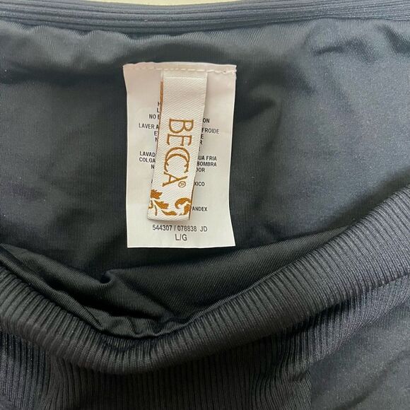 Becca Ribbed Bikini Bottom - size large - Picture 4 of 5